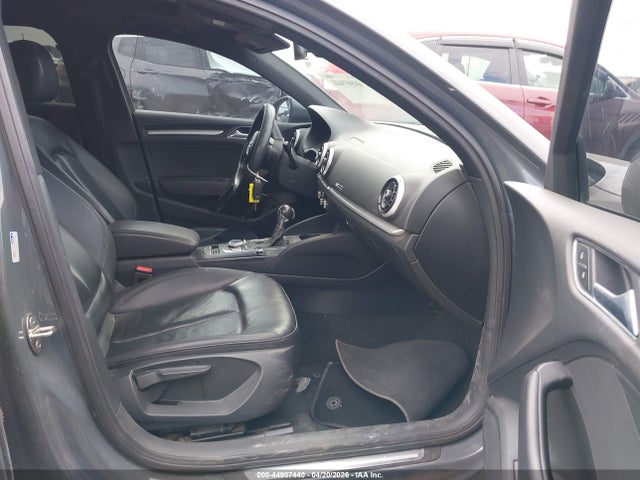 Продаж на аукціоні авто 2019 Audi A3 40 Premium/40 Titanium Premium, vin: WAUAUGFF9KA111122, номер лоту: 44907440