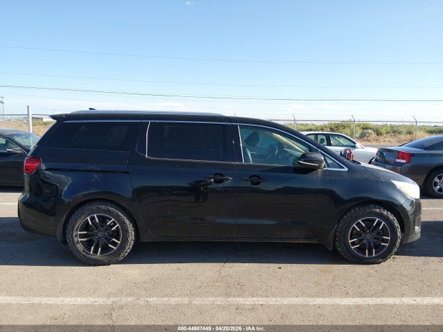 KNDMC5C17H6255473 KIA SEDONA EX