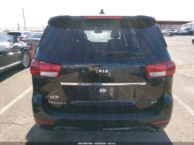 KNDMC5C17H6255473 KIA SEDONA EX