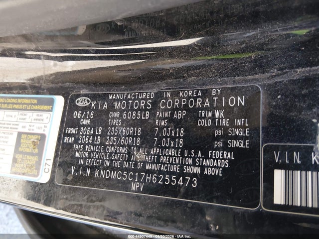 KNDMC5C17H6255473 KIA SEDONA EX