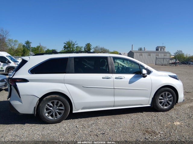 2026 Toyota Sienna Xle მანქანა იყიდება აუქციონზე, vin: 5TDYRKECXTS292197, აუქციონის ნომერი: 44907522