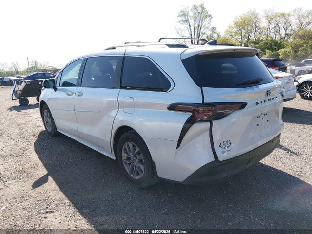 2026 Toyota Sienna Xle მანქანა იყიდება აუქციონზე, vin: 5TDYRKECXTS292197, აუქციონის ნომერი: 44907522