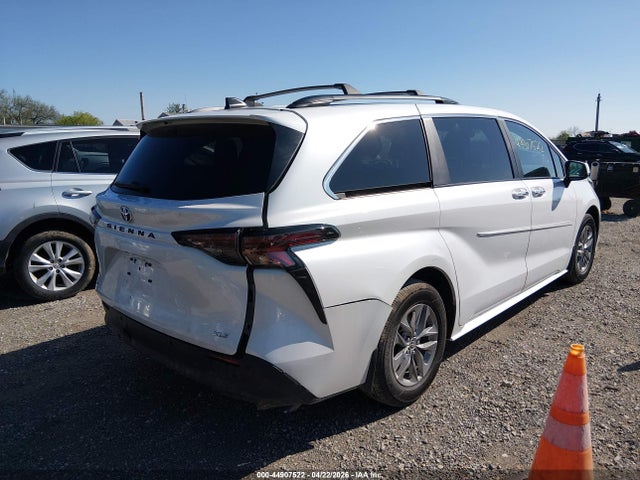 2026 Toyota Sienna Xle მანქანა იყიდება აუქციონზე, vin: 5TDYRKECXTS292197, აუქციონის ნომერი: 44907522