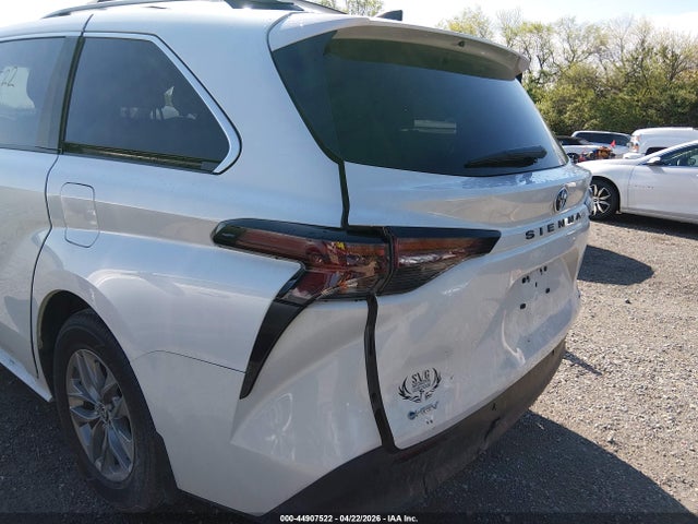 2026 Toyota Sienna Xle მანქანა იყიდება აუქციონზე, vin: 5TDYRKECXTS292197, აუქციონის ნომერი: 44907522