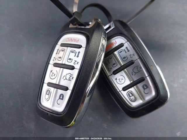 44907535 :رقم المزاد ، 2C4RC1GG1LR139748 vin ، 2020 Chrysler Pacifica Limited مزاد بيع