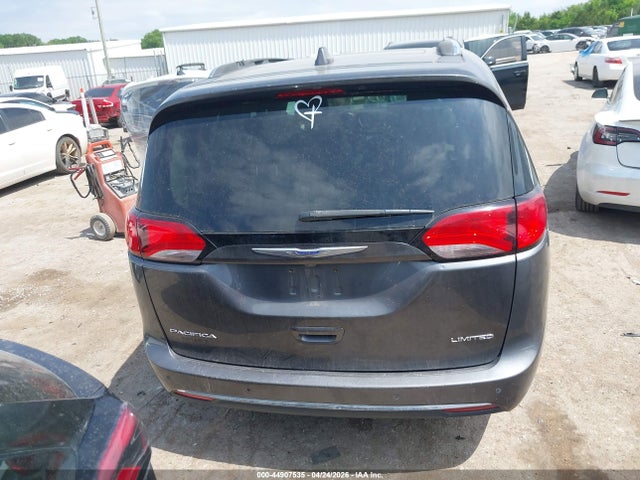 44907535 :رقم المزاد ، 2C4RC1GG1LR139748 vin ، 2020 Chrysler Pacifica Limited مزاد بيع