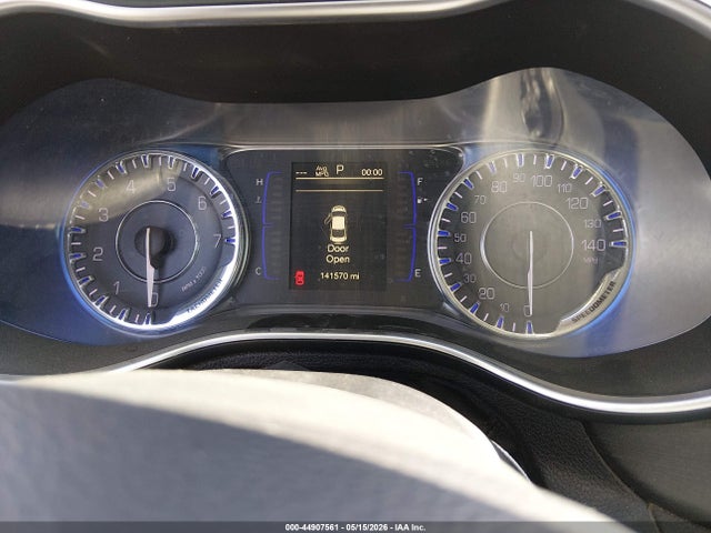 44907561 :رقم المزاد ، 1C3CCCAB0HN501690 vin ، 2017 Chrysler 200 Limited Platinum مزاد بيع