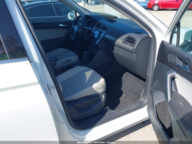 Aukcja sprzedaży 2018 Volkswagen Tiguan 2.0t Se/2.0t Sel, vin: 3VV2B7AX1JM095546, numer aukcji: 44907579