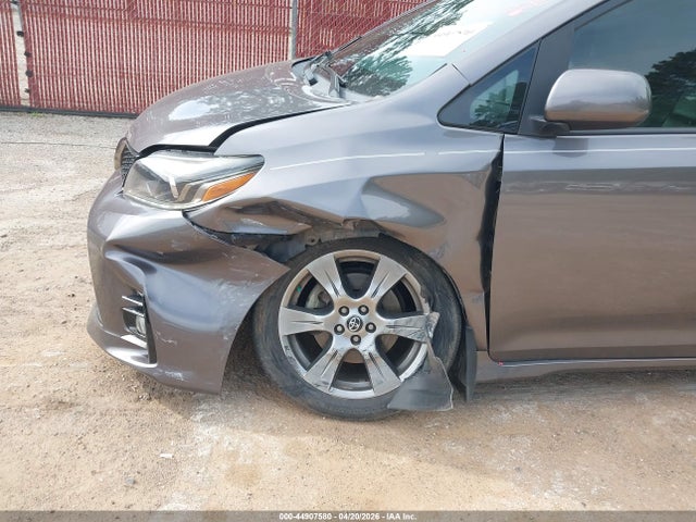 Aukcja sprzedaży 2018 Toyota Sienna Se 8 Passenger, vin: 5TDXZ3DC5JS963341, numer aukcji: 44907580