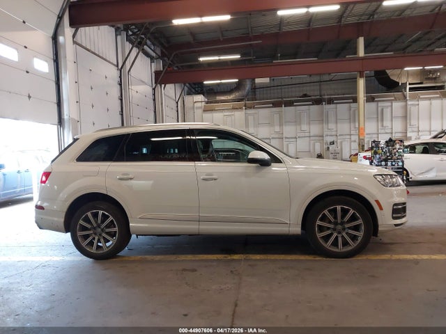 WA1VAAF77KD006185 Audi Q7 55 Premium