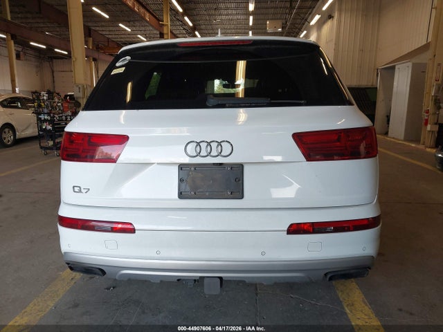 WA1VAAF77KD006185 Audi Q7 55 Premium