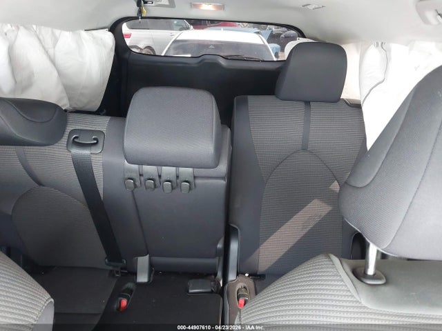 Toyota Highlander Hybrid Le 2023 5TDBBRCH5PS563559 Image 22