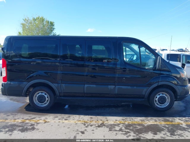 1FMZK1ZM4HKB26614 Ford Transit-150 Xl