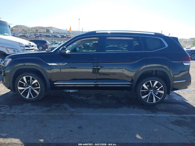 2024 Volkswagen Atlas 2.0t Sel Premium R-line მანქანა იყიდება აუქციონზე, vin: 1V2FR2CA3RC521336, აუქციონის ნომერი: 44907621