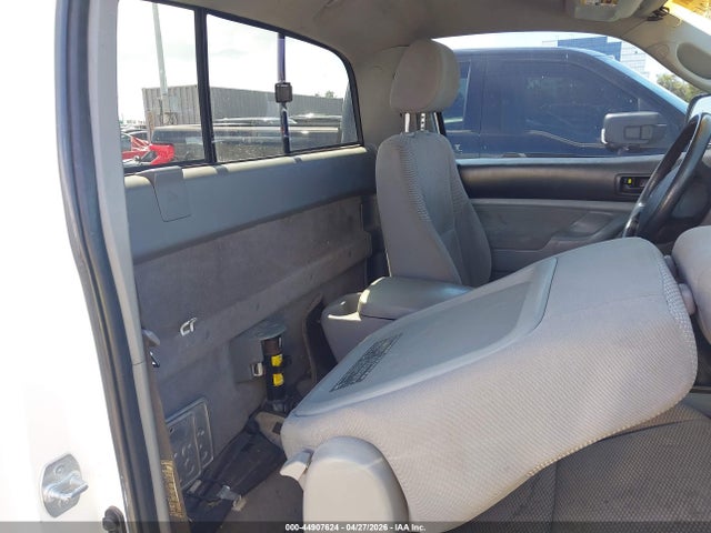2007 Toyota Tacoma Prerunner მანქანა იყიდება აუქციონზე, vin: 5TENX62N07Z448696, აუქციონის ნომერი: 44907624