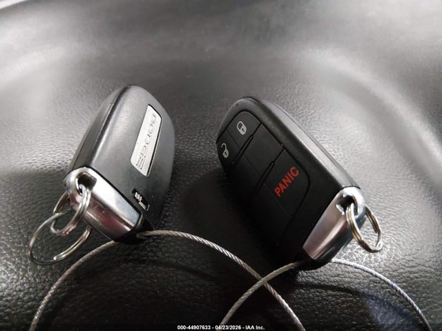 44907633 :رقم المزاد ، 3C4PDCBB5FT569814 vin ، 2015 Dodge Journey Sxt مزاد بيع
