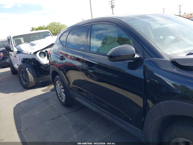 Hyundai TUCSON SE 2018 KM8J23A45JU767608 Image 14