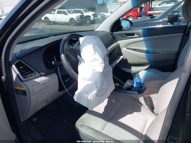 Hyundai TUCSON SE 2018 KM8J23A45JU767608 Image 18