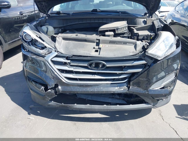 Hyundai TUCSON SE 2018 KM8J23A45JU767608 Image 6