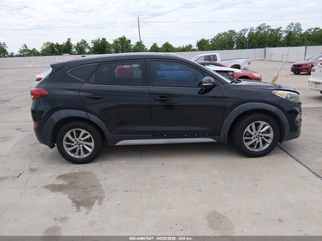 44907647 :رقم المزاد ، KM8J33A45HU365658 vin ، 2017 Hyundai Tucson Se Plus مزاد بيع