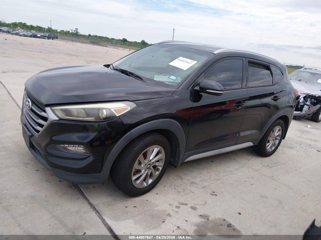 44907647 :رقم المزاد ، KM8J33A45HU365658 vin ، 2017 Hyundai Tucson Se Plus مزاد بيع
