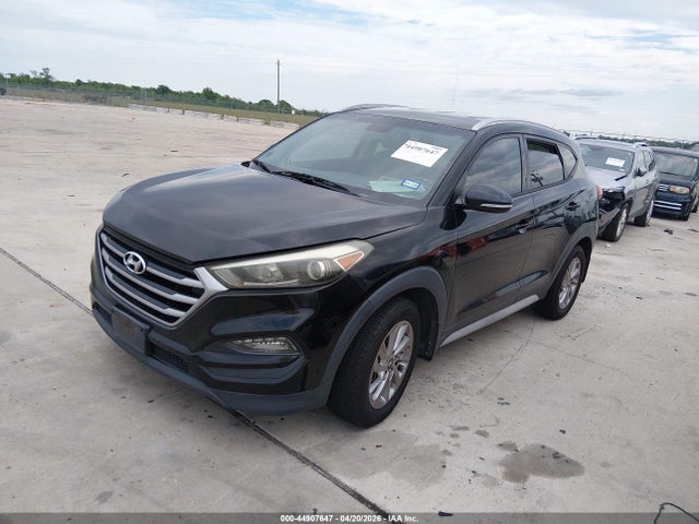 44907647 :رقم المزاد ، KM8J33A45HU365658 vin ، 2017 Hyundai Tucson Se Plus مزاد بيع
