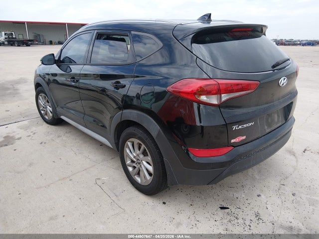 44907647 :رقم المزاد ، KM8J33A45HU365658 vin ، 2017 Hyundai Tucson Se Plus مزاد بيع