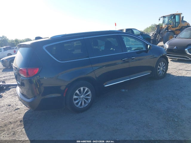 Aukcja sprzedaży 2019 Chrysler Pacifica Touring L, vin: 2C4RC1BG0KR650289, numer aukcji: 44907655