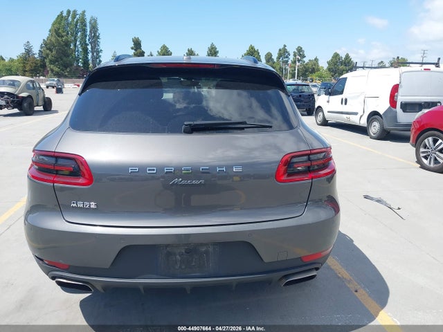 44907664 :رقم المزاد ، WP1AA2A56JLB02781 vin ، 2018 Porsche Macan مزاد بيع