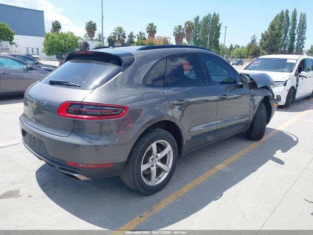 44907664 :رقم المزاد ، WP1AA2A56JLB02781 vin ، 2018 Porsche Macan مزاد بيع