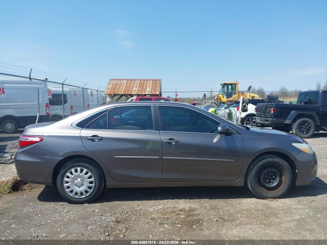Продаж на аукціоні авто 2016 Toyota Camry Le, vin: 4T4BF1FK4GR532734, номер лоту: 44907675