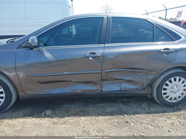 Продаж на аукціоні авто 2016 Toyota Camry Le, vin: 4T4BF1FK4GR532734, номер лоту: 44907675