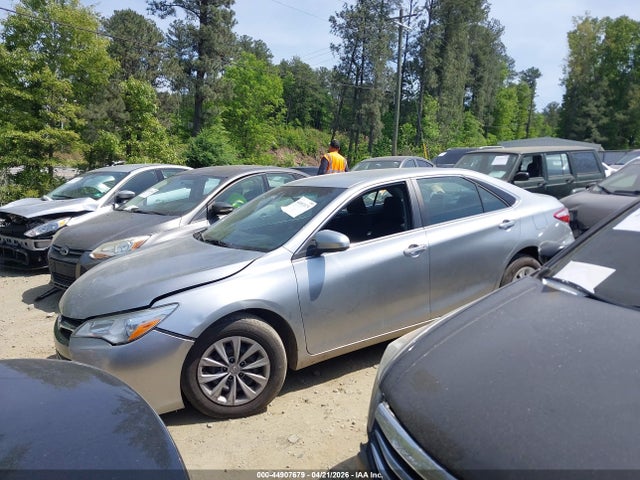Продажа на аукционе авто 2015 Toyota Camry Le, vin: 4T4BF1FK7FR481731, номер лота: 44907679