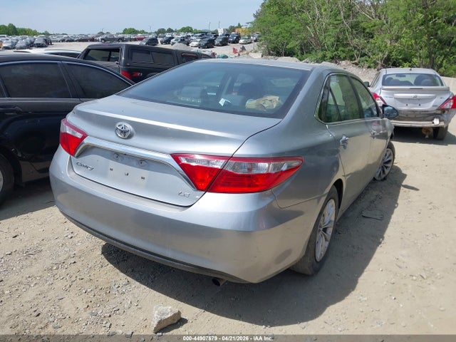 Продажа на аукционе авто 2015 Toyota Camry Le, vin: 4T4BF1FK7FR481731, номер лота: 44907679