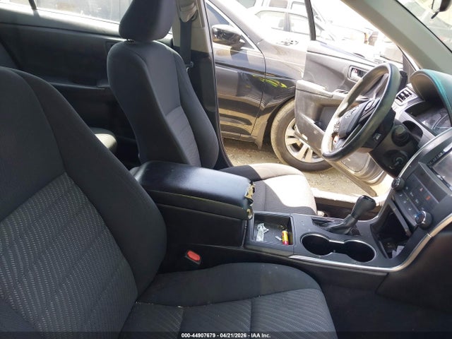 Продажа на аукционе авто 2015 Toyota Camry Le, vin: 4T4BF1FK7FR481731, номер лота: 44907679