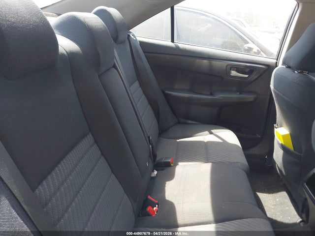 Продажа на аукционе авто 2015 Toyota Camry Le, vin: 4T4BF1FK7FR481731, номер лота: 44907679
