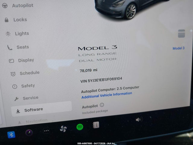 Продаж на аукціоні авто 2018 Tesla Model 3 Long Range/performance, vin: 5YJ3E1EB1JF069104, номер лоту: 44907695