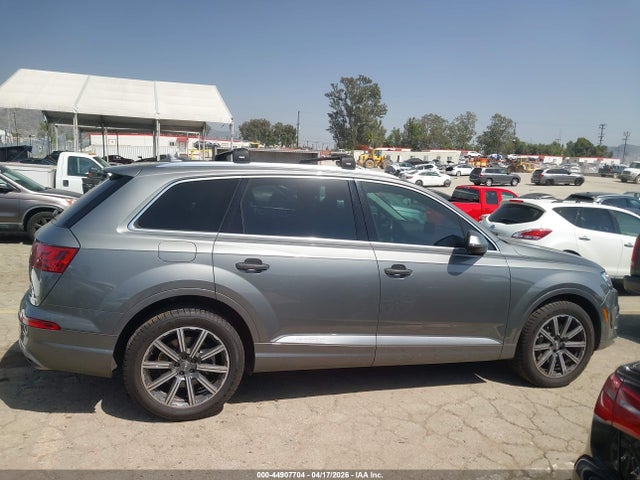 Продаж на аукціоні авто 2017 Audi Q7 3.0t Premium, vin: WA1LAAF78HD000850, номер лоту: 44907704