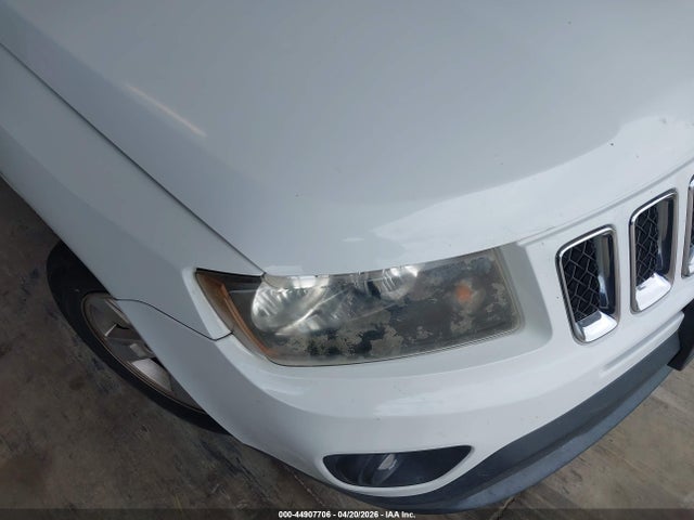 44907706 :رقم المزاد ، 1C4NJCBA5FD436998 vin ، 2015 Jeep Compass Sport مزاد بيع