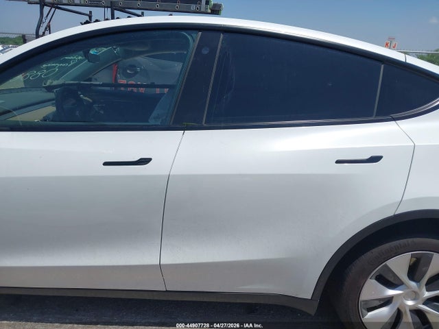 Продаж на аукціоні авто 2023 Tesla Model Y Awd/long Range Dual Motor All-wheel Drive, vin: 7SAYGDEE7PA088857, номер лоту: 44907728