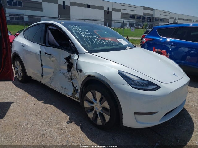 Продаж на аукціоні авто 2023 Tesla Model Y Awd/long Range Dual Motor All-wheel Drive, vin: 7SAYGDEE7PA088857, номер лоту: 44907728