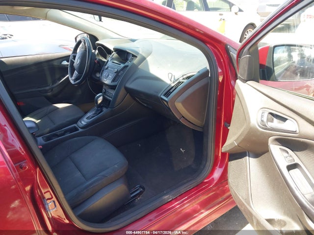 Ford FOCUS SE 2016 1FADP3K28GL282769 Image 5