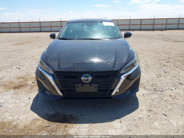 1N4BL4BV4PN380821 Nissan Altima S Fwd