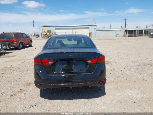 1N4BL4BV4PN380821 Nissan Altima S Fwd