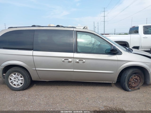 Продажа на аукционе авто 2002 Dodge Grand Caravan Sport, vin: 2B4GP44392R763436, номер лота: 44907805