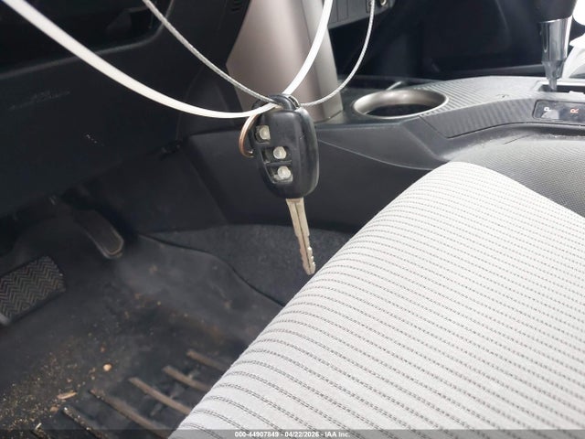 2015 Toyota Rav4 Le მანქანა იყიდება აუქციონზე, vin: JTMZFREV8FD070703, აუქციონის ნომერი: 44907849