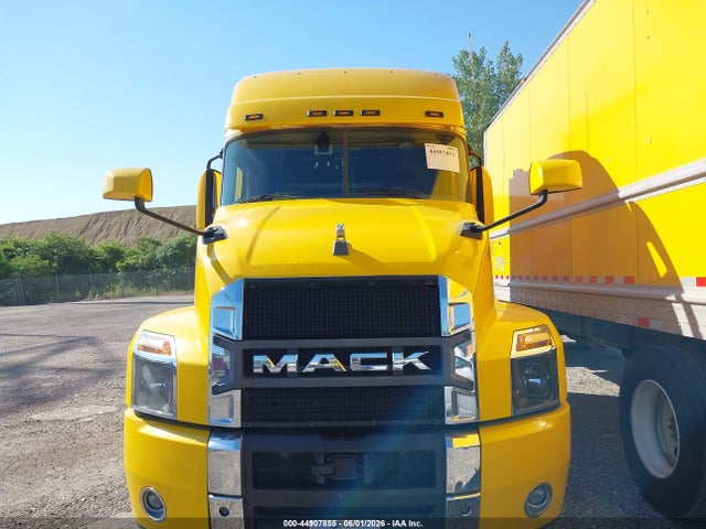 2021 Mack Anthem მანქანა იყიდება აუქციონზე, vin: 1M1AN4GY1MM020877, აუქციონის ნომერი: 44907855