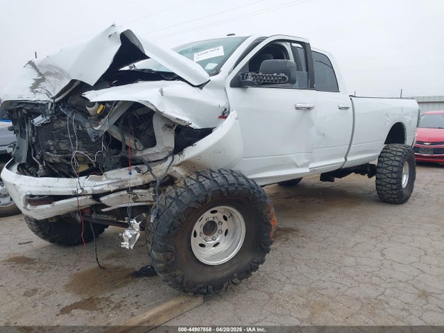 2016 Ram 2500 Slt მანქანა იყიდება აუქციონზე, vin: 3C6UR5JL7GG258137, აუქციონის ნომერი: 44907858