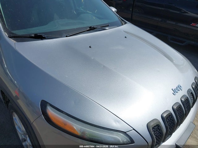 1C4PJLCB5FW642570 Jeep Cherokee Latitude