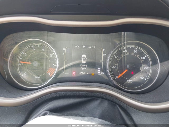 1C4PJLCB5FW642570 Jeep Cherokee Latitude